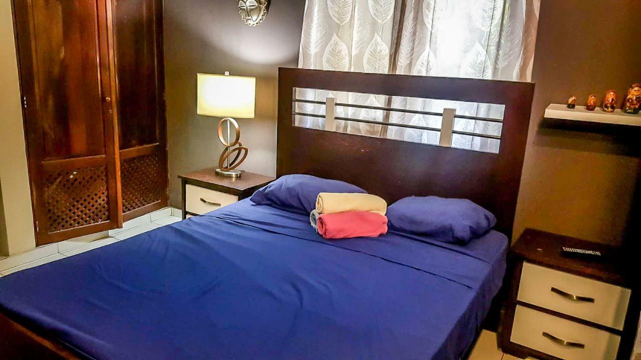 Villa Strelitzia Кабарете Екстериор снимка